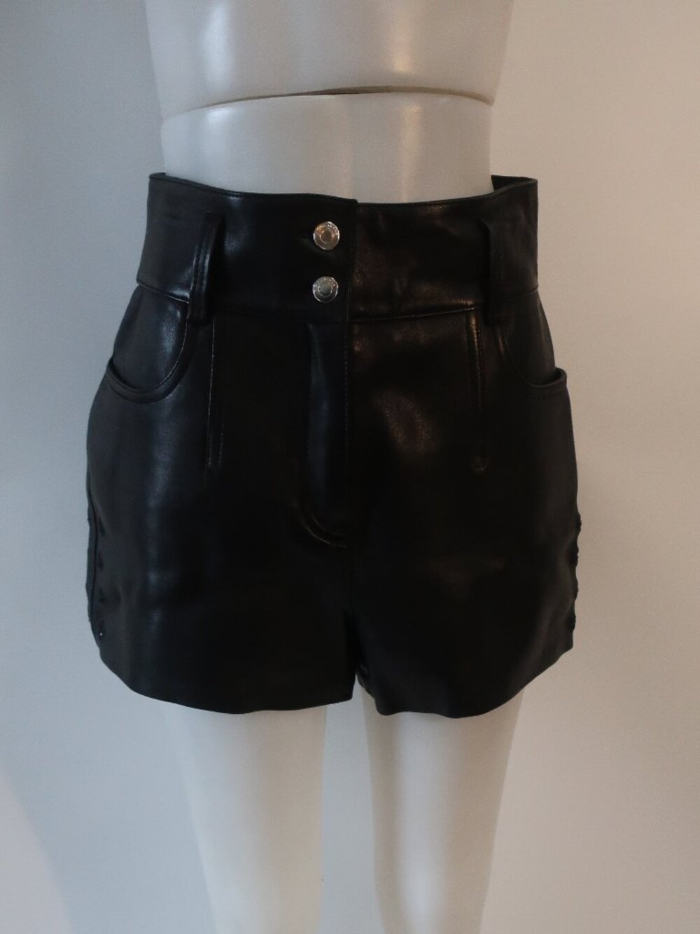 Womens Iro Paris Adil (Item- 37) Black Pure Lamb Leather Shorts 38 US/6 - Picture 5 of 11